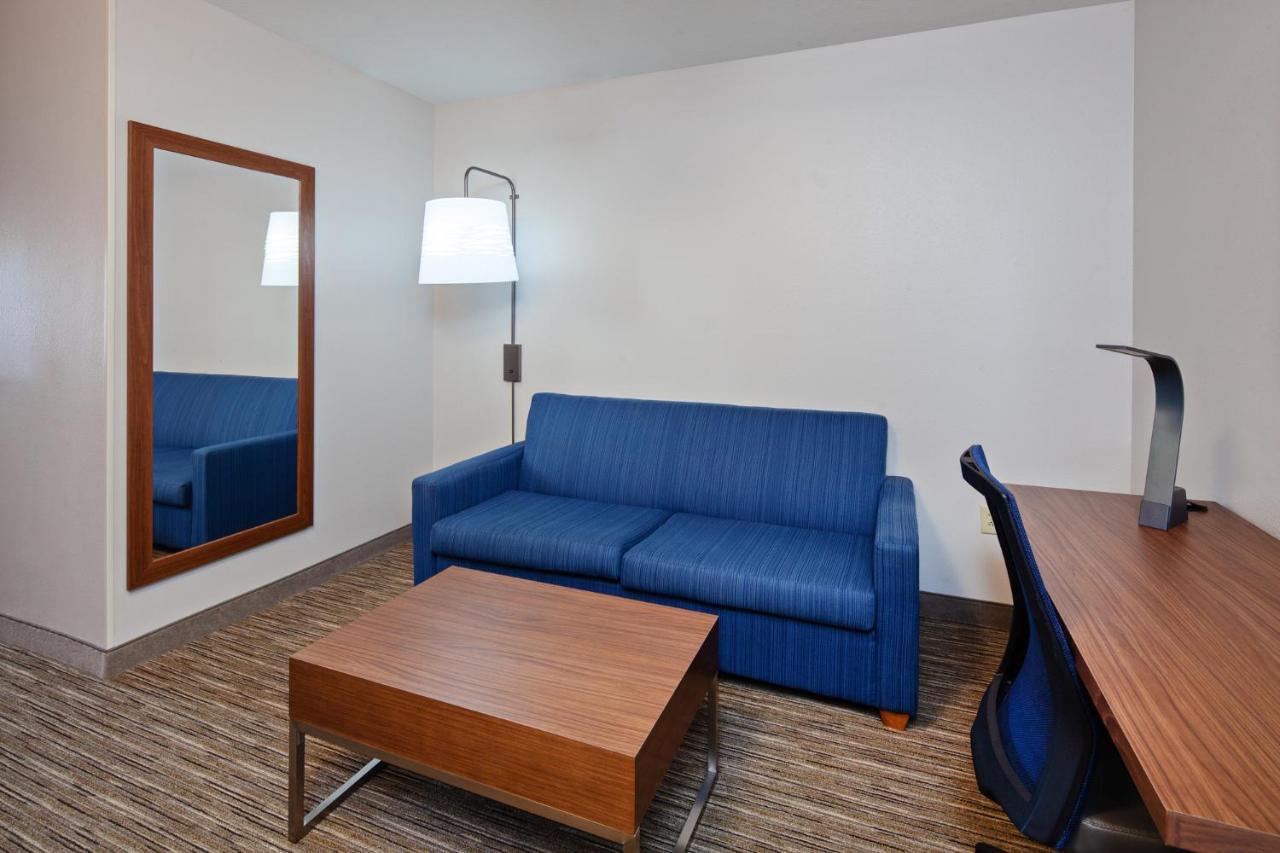 Holiday Inn Express & Suites Rancho Mirage - Palm Spgs Area By Ihg Bagian luar foto