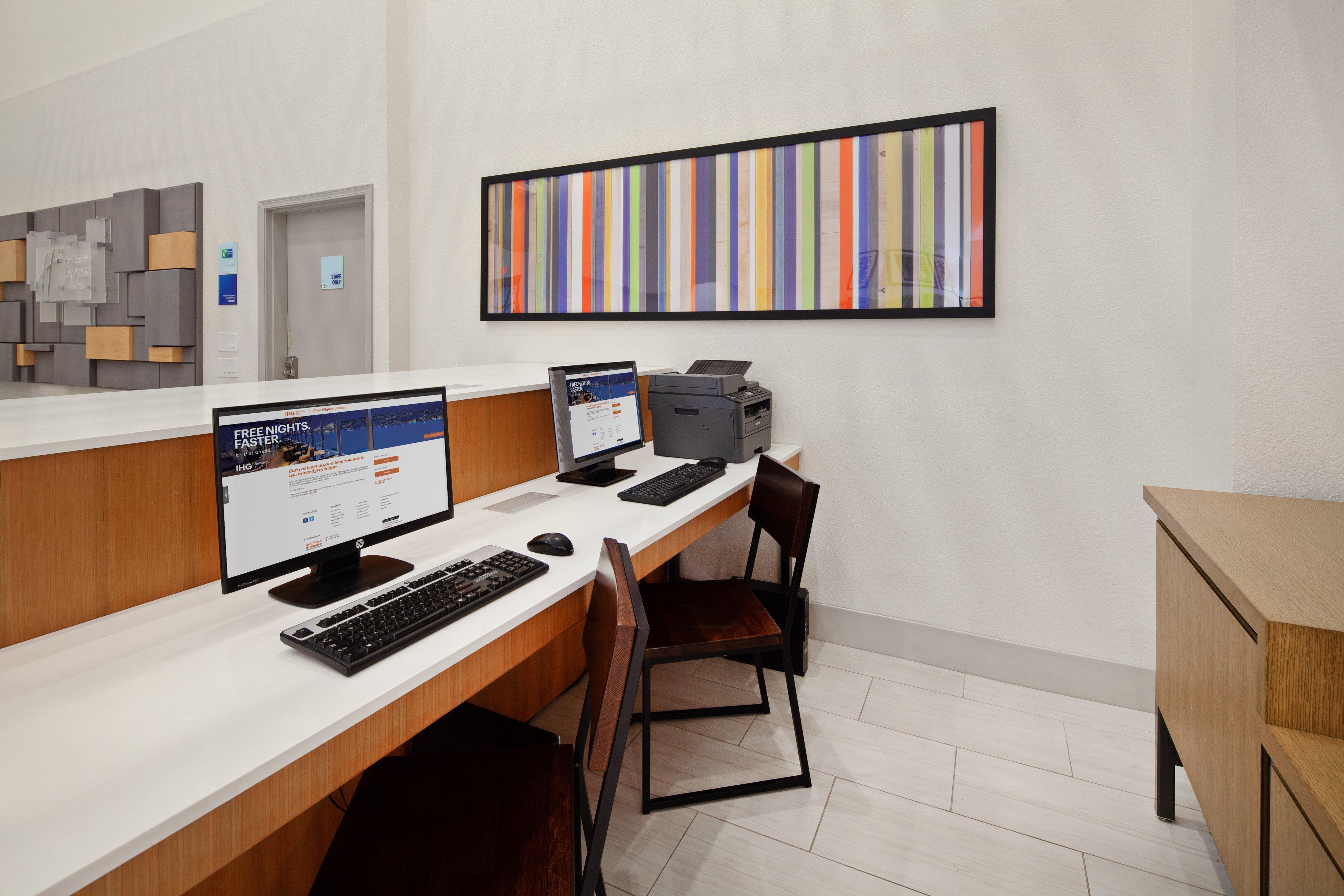 Holiday Inn Express & Suites Rancho Mirage - Palm Spgs Area By Ihg Bagian luar foto
