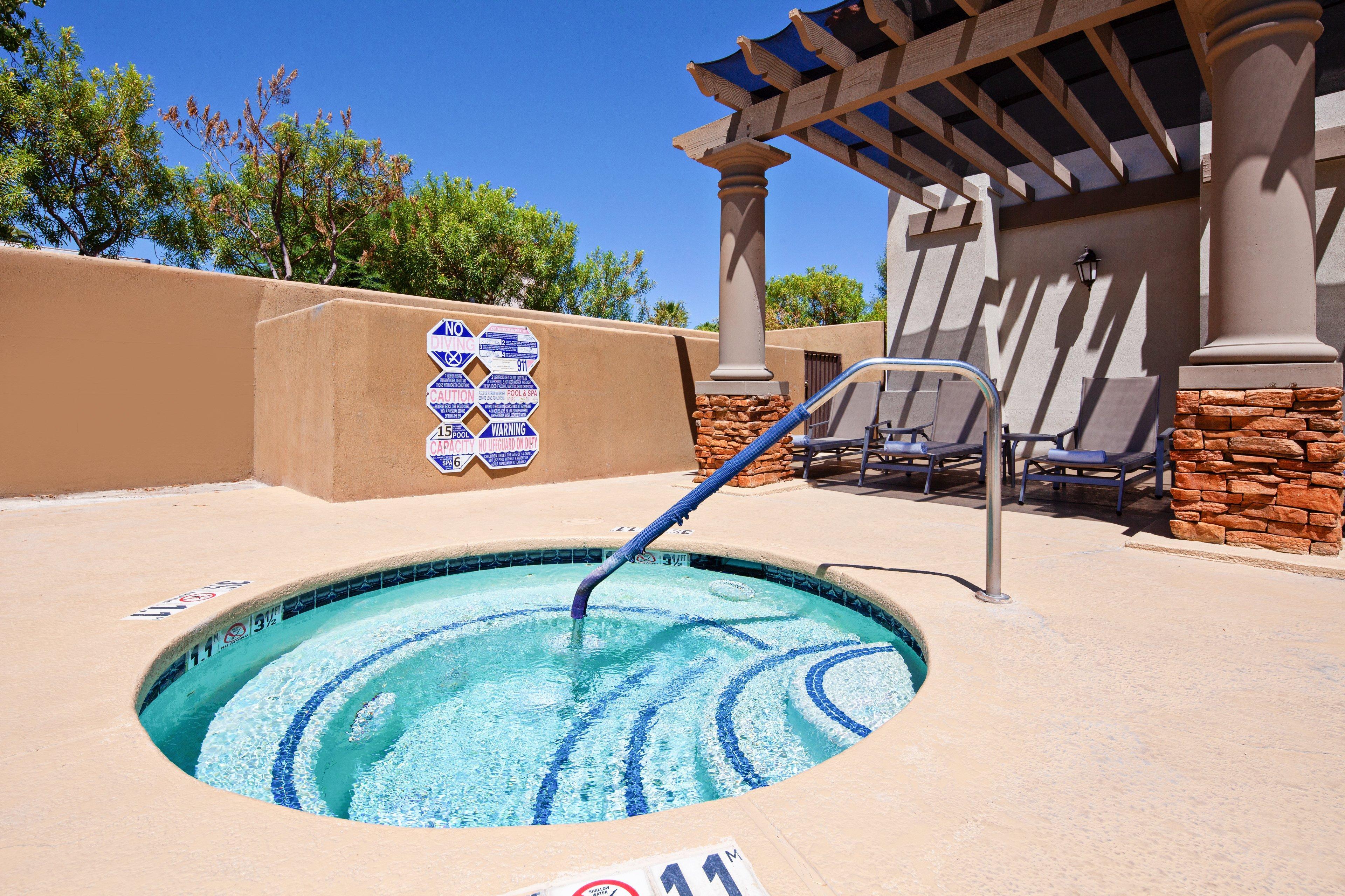 Holiday Inn Express & Suites Rancho Mirage - Palm Spgs Area By Ihg Bagian luar foto