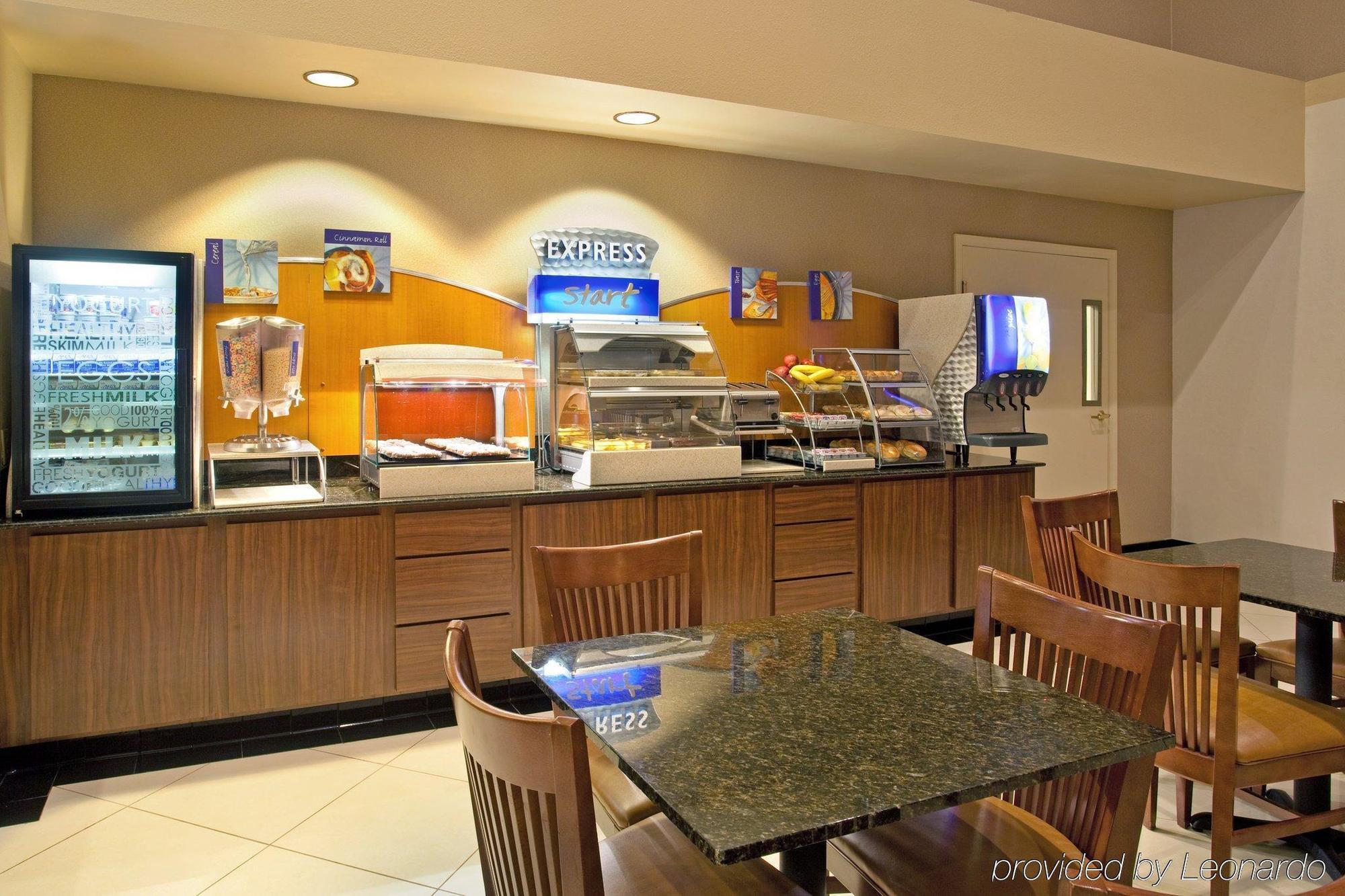 Holiday Inn Express & Suites Rancho Mirage - Palm Spgs Area, An Ihg Hotel Restoran foto