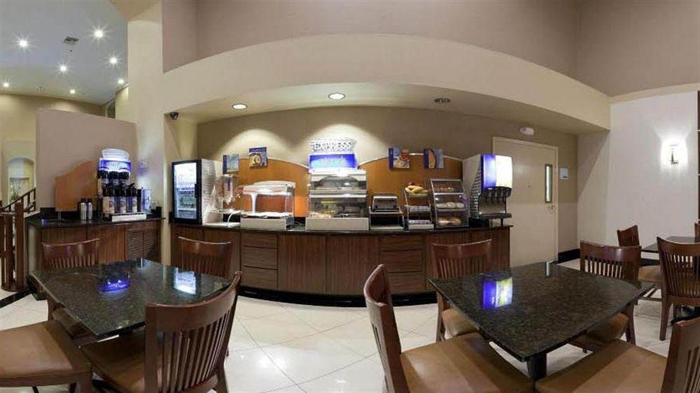 Holiday Inn Express & Suites Rancho Mirage - Palm Spgs Area By Ihg Bagian luar foto